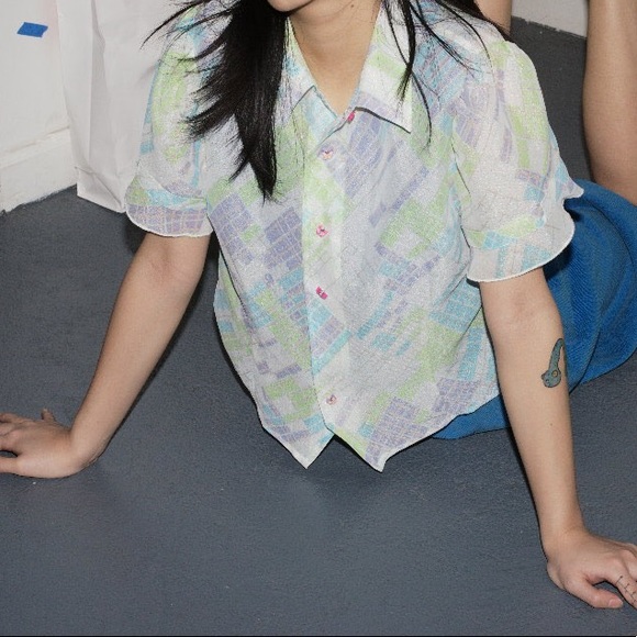 Y2K Button Down Shirt - Picture 5 of 10